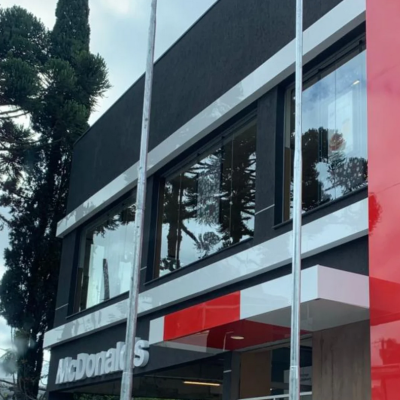 CYZ Grafiato no McDonalds Mercês